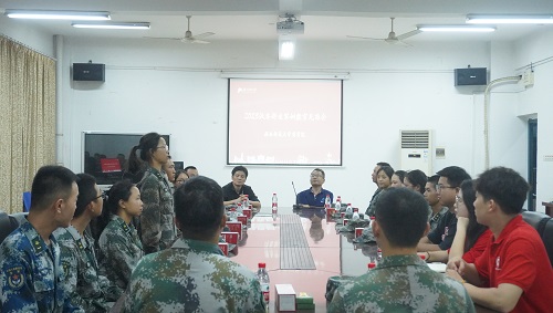 4688美高梅集团唯一网站检测军训教官见面会.JPG